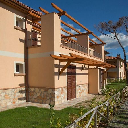La Residenza Del Golfo Aparthotel Puntone di Scarlino Exteriör bild