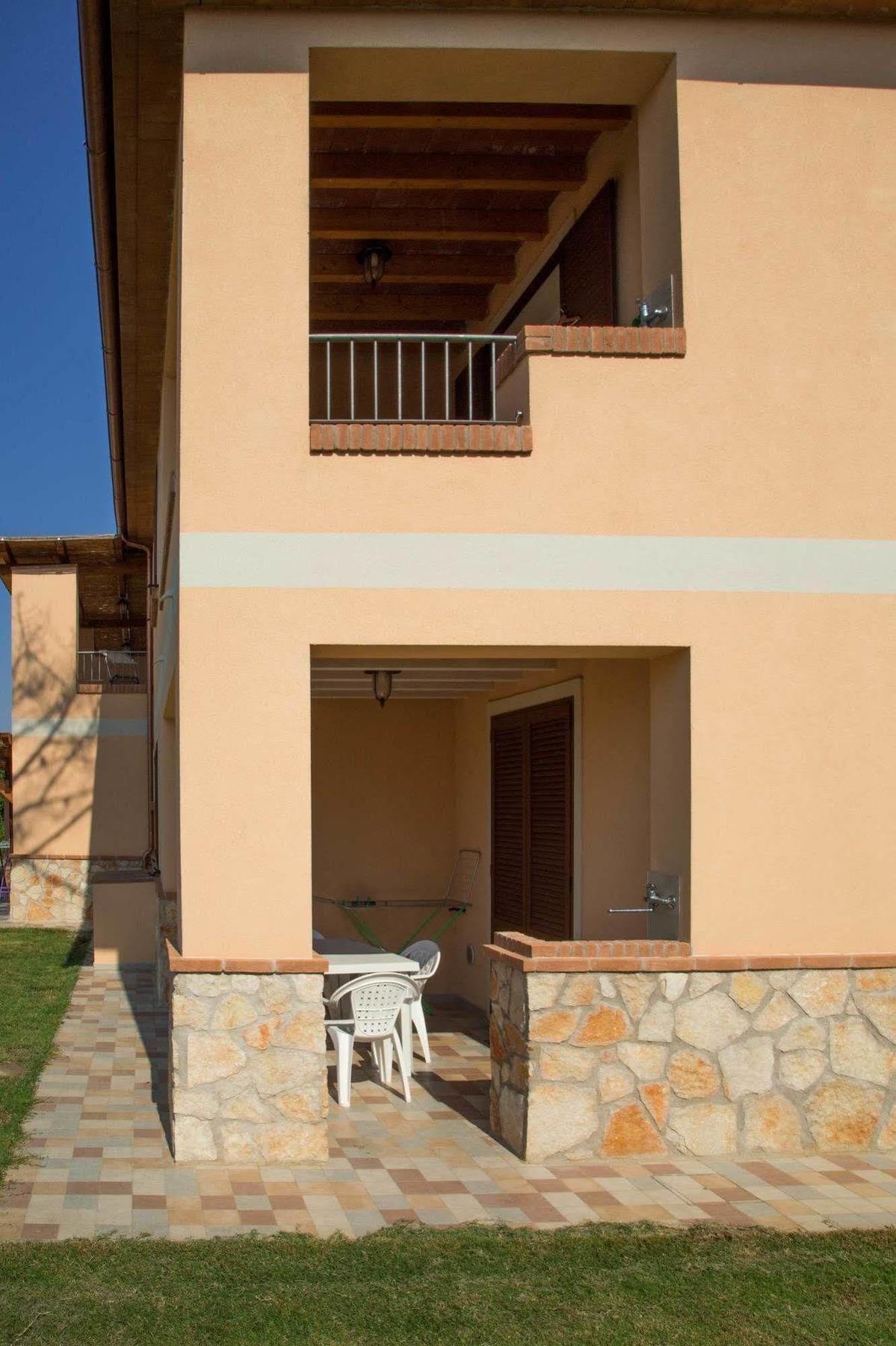La Residenza Del Golfo Aparthotel Puntone di Scarlino Exteriör bild